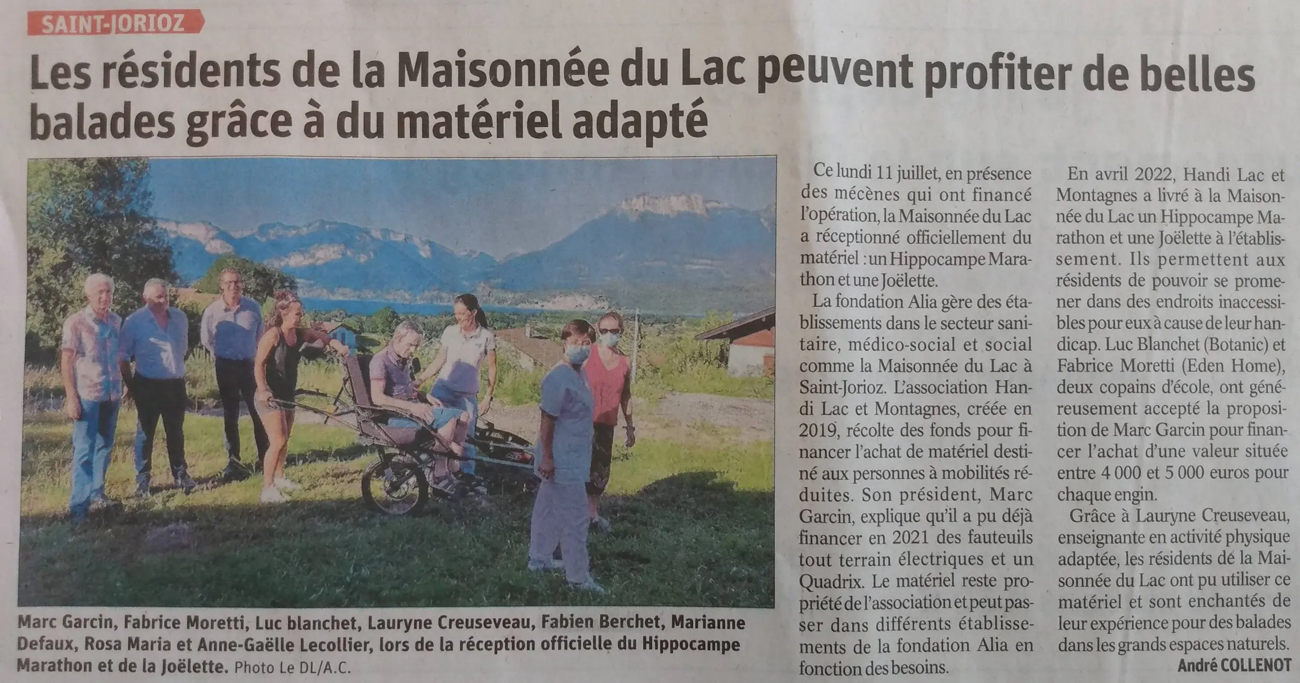 Article du Dauphiné Libéré paru le 13 juillet 2022 avec pour titre "Les résidents de la Maisonnée du Lac peuvent profiter de belles balades grâce à du matériel adapté"