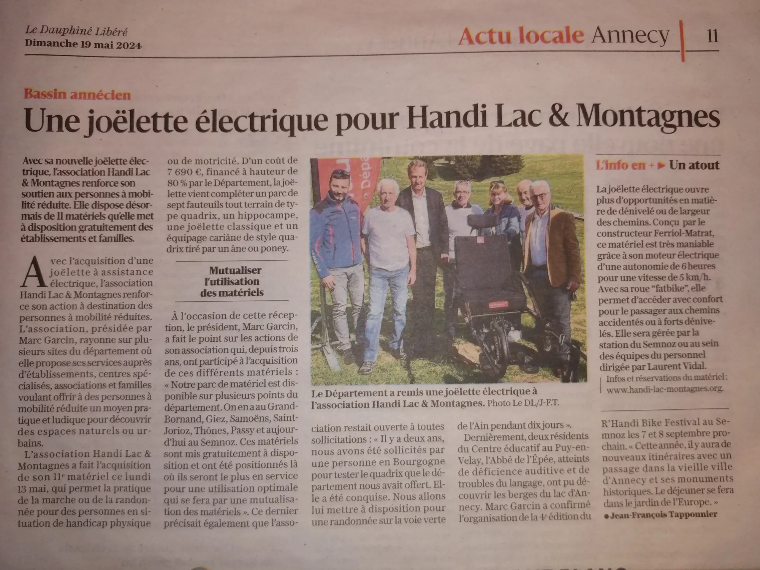 Article du Dauphiné Libéré paru le 19 mai 2024 avec pour titre "Une joëlette électrique pour Handi Lac & Montagnes"